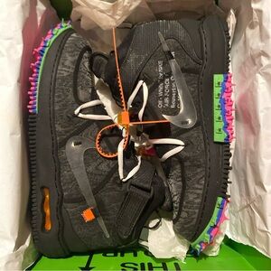 Off white AF1 mid like new wore only once